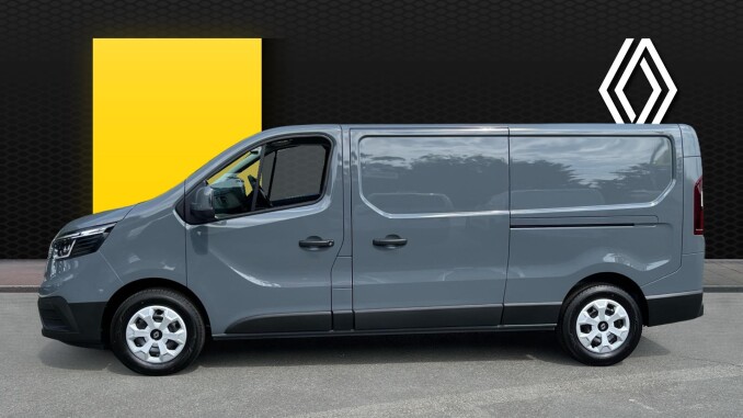 Renault Trafic Lwb Diesel LL30 Blue dCi 130 Advance [Safety] Van - Image 4